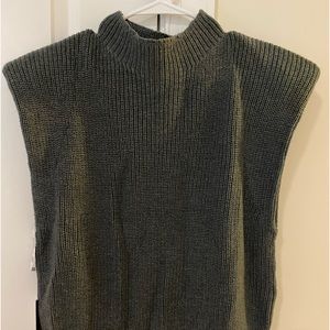 Aritzia Babaton vest